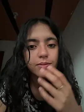 Snapshot of ViolettaSummer chatting on March 11, 2026, 10:48 pm ViolettaSummer online show from March 11, 2026, 10:48 pm