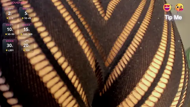 Lorena Hawkins online show from November 5, 2025, 3:31 am