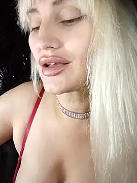 Freya Milf online show from September 26, 2025, 6:37 pm