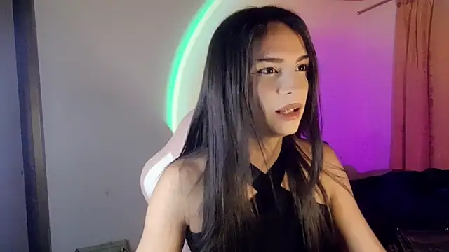 Snapshot of Dollbehavior_ chatting on April 29, 2026, 4:38 am Dollbehavior online show from April 29, 2026, 4:38 am