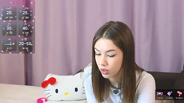 Snapshot of ellie_kramer chatting on September 14, 2025, 7:25 pm ellie kramer online show from September 14, 2025, 7:25 pm