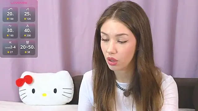 Snapshot of ellie_kramer chatting on July 15, 2026, 9:33 pm ellie kramer online show from July 15, 2026, 9:33 pm