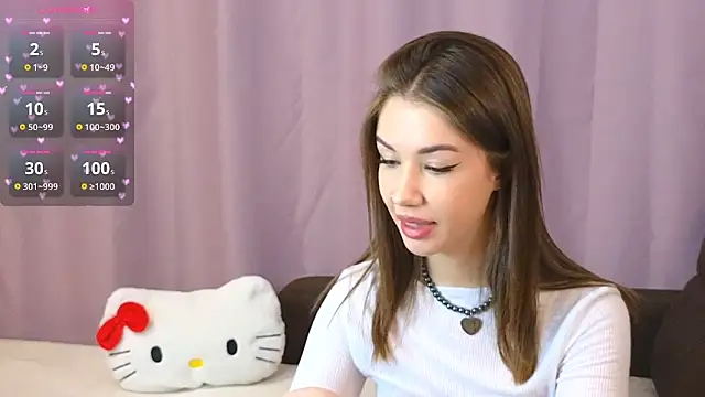 Snapshot of ellie_kramer chatting on October 21, 2025, 7:46 pm ellie kramer online show from October 21, 2025, 7:46 pm