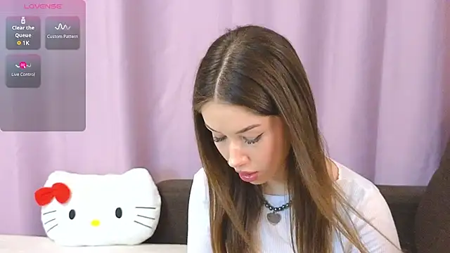 Snapshot of ellie_kramer chatting on July 14, 2026, 6:14 pm ellie kramer online show from July 14, 2026, 6:14 pm