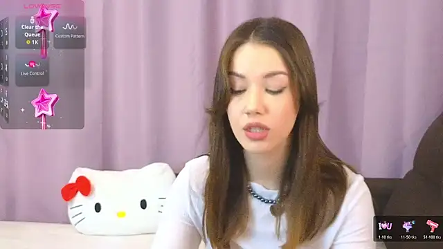 ellie kramer online show from April 6, 2026, 9:27 pm