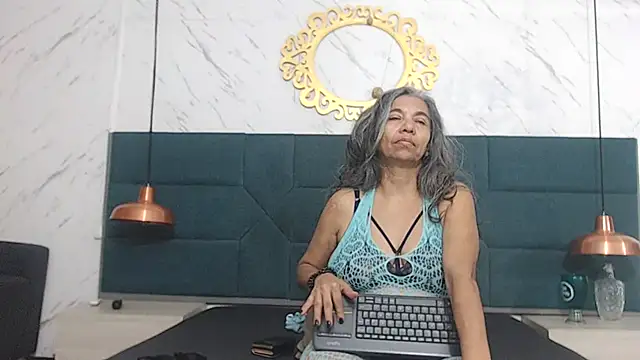 Snapshot of chanel_grant chatting on May 12, 2026, 6:47 pm chanel grant online show from May 12, 2026, 6:47 pm