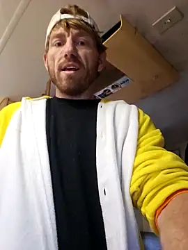 Snowwisss online show from October 17, 2025, 9:16 pm