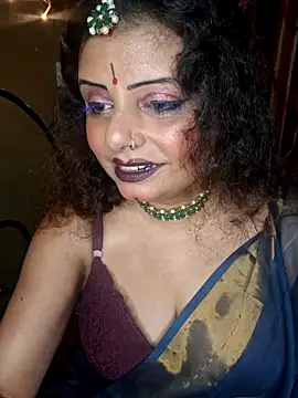 Snapshot of Maaya66 chatting on January 14, 2025, 5:45 pm Maaya66 online show from January 14, 2025, 5:45 pm