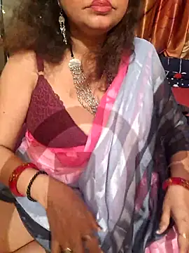 Snapshot of Maaya66 chatting on March 1, 2025, 8:42 pm Maaya66 online show from March 1, 2025, 8:42 pm