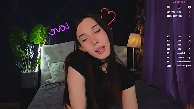 Kaia Sunshine Mia online show from February 16, 2025, 4:10 pm