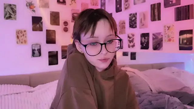 Snapshot of yourconcept chatting on January 10, 2025, 6:49 pm yourconcept online show from January 10, 2025, 6:49 pm