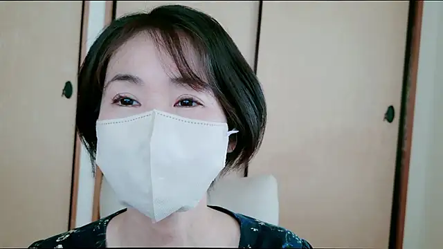 xxArisaxx online show from April 23, 2026, 5:58 am