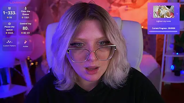 Snapshot of CoolTatis chatting on February 15, 2026, 7:51 am CoolTatis online show from February 15, 2026, 7:51 am