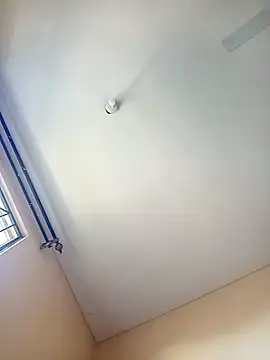 Snapshot of zainabsmile chatting on April 1, 2026, 1:41 pm zainabsmile online show from April 1, 2026, 1:41 pm