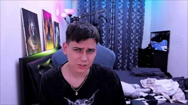 Snapshot of Foxicfu chatting on September 19, 2025, 5:39 pm Foxicfu online show from September 19, 2025, 5:39 pm