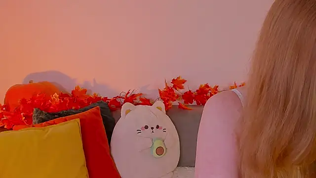 Snapshot of Tori_the_witch chatting on November 28, 2025, 7:19 am Tori the witch online show from November 28, 2025, 7:19 am