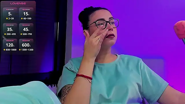 Snapshot of RitaSonnet chatting on November 8, 2025, 1:14 pm RitaSonnet online show from November 8, 2025, 1:14 pm