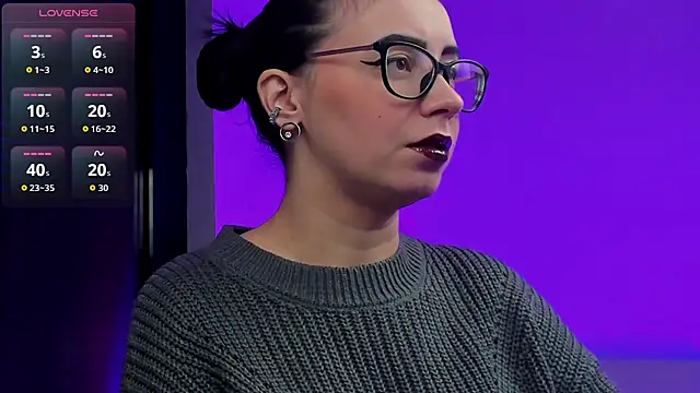 Snapshot of RitaSonnet chatting on November 26, 2025, 12:27 pm RitaSonnet online show from November 26, 2025, 12:27 pm