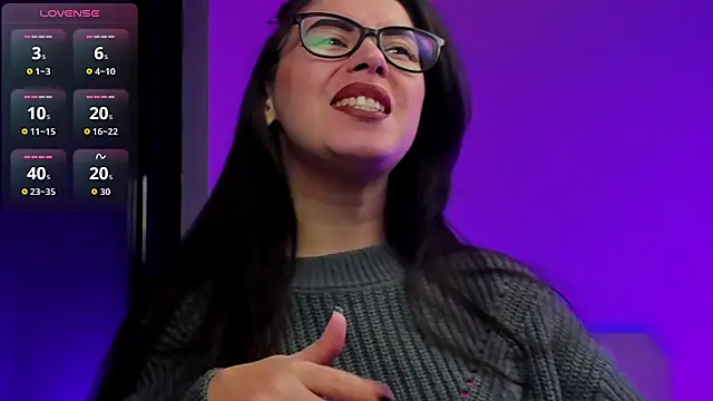 Snapshot of RitaSonnet chatting on November 22, 2025, 11:53 am RitaSonnet online show from November 22, 2025, 11:53 am