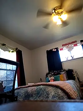 I LOVE-MYSELF online show from February 1, 2025, 6:51 pm