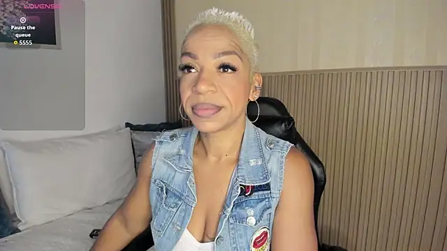 summer night  online show from September 11, 2025, 11:21 am