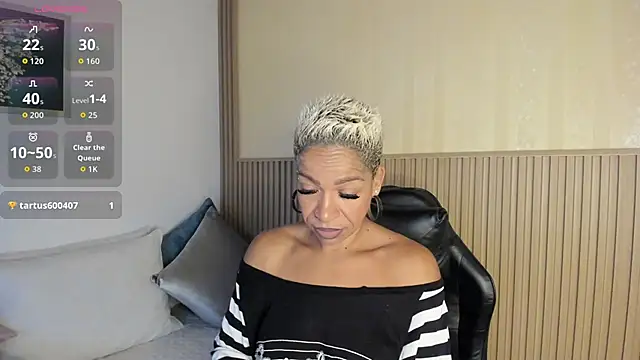 summer night  online show from September 9, 2025, 11:52 am