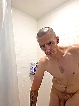 Snapshot of Hatchetwound6969 chatting on February 22, 2026, 10:44 pm Hatchetwound6969 online show from February 22, 2026, 10:44 pm