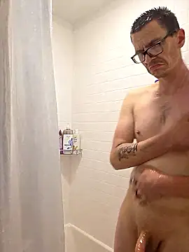 Snapshot of Hatchetwound6969 chatting on January 9, 2026, 3:30 pm Hatchetwound6969 online show from January 9, 2026, 3:30 pm