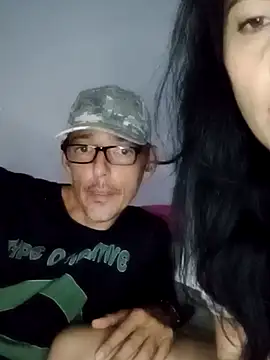 KarameloVzla online show from November 19, 2025, 3:06 am