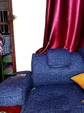 Snapshot of hairy_pussy4 chatting on April 29, 2026, 5:30 pm hairy pussy4 online show from April 29, 2026, 5:30 pm