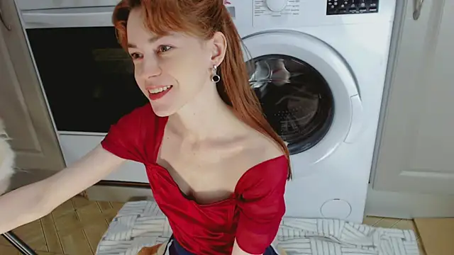 Amina Barbarian online show from September 12, 2025, 5:13 pm