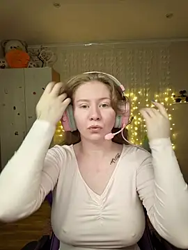 Snapshot of D0nna_ chatting on March 23, 2026, 7:14 pm D0nna online show from March 23, 2026, 7:14 pm