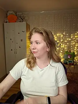 Snapshot of D0nna_ chatting on March 16, 2026, 9:28 pm D0nna online show from March 16, 2026, 9:28 pm