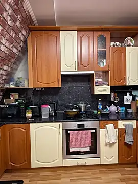 Snapshot of D0nna_ chatting on April 11, 2026, 7:39 pm D0nna online show from April 11, 2026, 7:39 pm