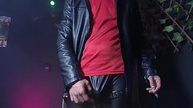 Dicaprioo  online show from October 19, 2025, 6:43 pm