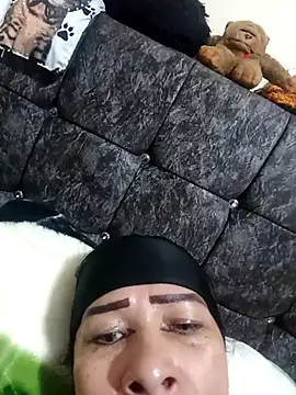 Snapshot of LITLESTAR chatting on November 21, 2025, 9:47 pm LITLESTAR online show from November 21, 2025, 9:47 pm