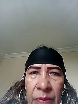 Snapshot of LITLESTAR chatting on October 15, 2025, 2:58 pm LITLESTAR online show from October 15, 2025, 2:58 pm