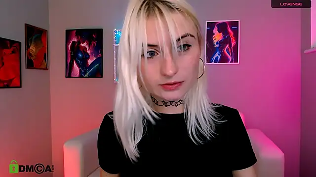 melisa white1 online show from December 5, 2025, 8:39 pm