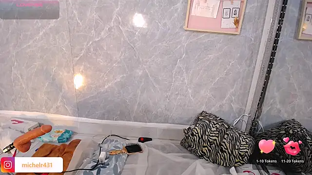 Snapshot of Mia__reys chatting on March 3, 2026, 12:23 pm Mia reys online show from March 3, 2026, 12:23 pm