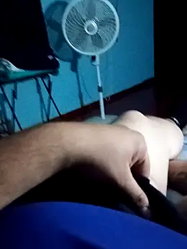 Snapshot of GILBERTHOR92 chatting on February 25, 2026, 4:01 am GILBERTHOR92 online show from February 25, 2026, 4:01 am