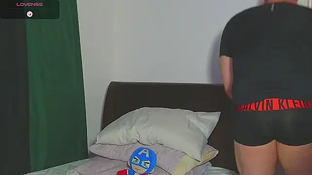 Regansmiths online show from December 21, 2025, 10:17 am