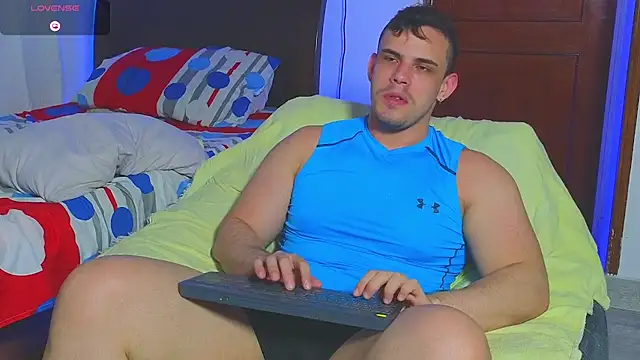 Snapshot of Regansmiths chatting on April 9, 2026, 10:49 pm Regansmiths online show from April 9, 2026, 10:49 pm