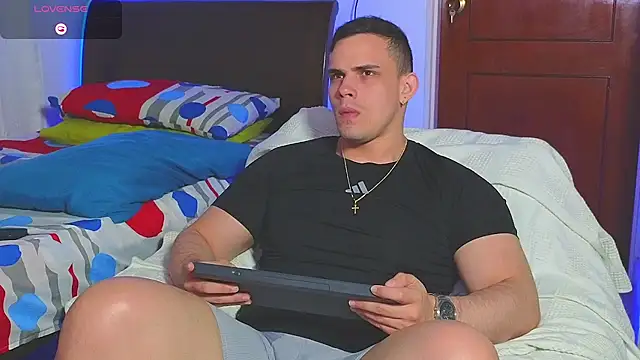 Snapshot of Regansmiths chatting on March 8, 2026, 7:44 am Regansmiths online show from March 8, 2026, 7:44 am