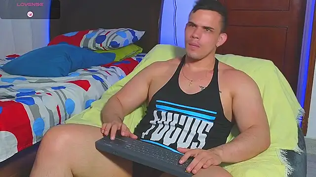 Snapshot of Regansmiths chatting on March 10, 2026, 11:53 pm Regansmiths online show from March 10, 2026, 11:53 pm