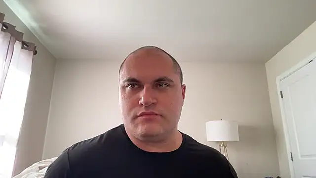 Snapshot of SluggishChase99 chatting on October 5, 2025, 2:30 pm SluggishChase99 online show from October 5, 2025, 2:30 pm