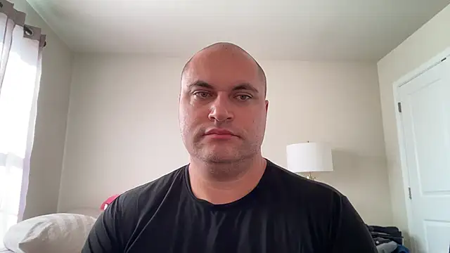 Snapshot of SluggishChase99 chatting on November 8, 2025, 2:20 pm SluggishChase99 online show from November 8, 2025, 2:20 pm