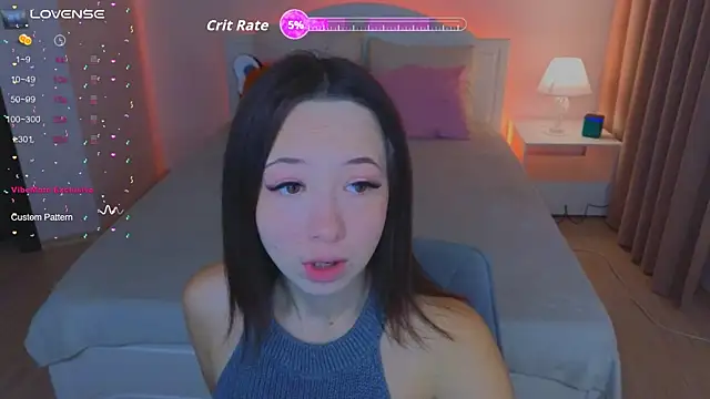 Hayle Hill online show from September 14, 2025, 2:45 am