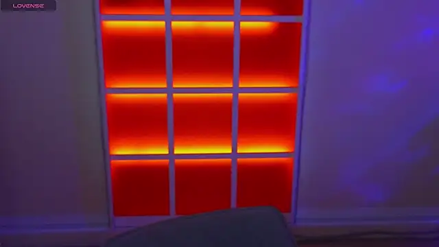 Hayle Hill online show from November 5, 2025, 2:36 am