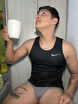 christianporcella  online show from March 24, 2026, 12:54 am