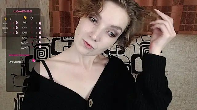 Snapshot of TinaWince chatting on December 18, 2025, 4:50 am TinaWince online show from December 18, 2025, 4:50 am